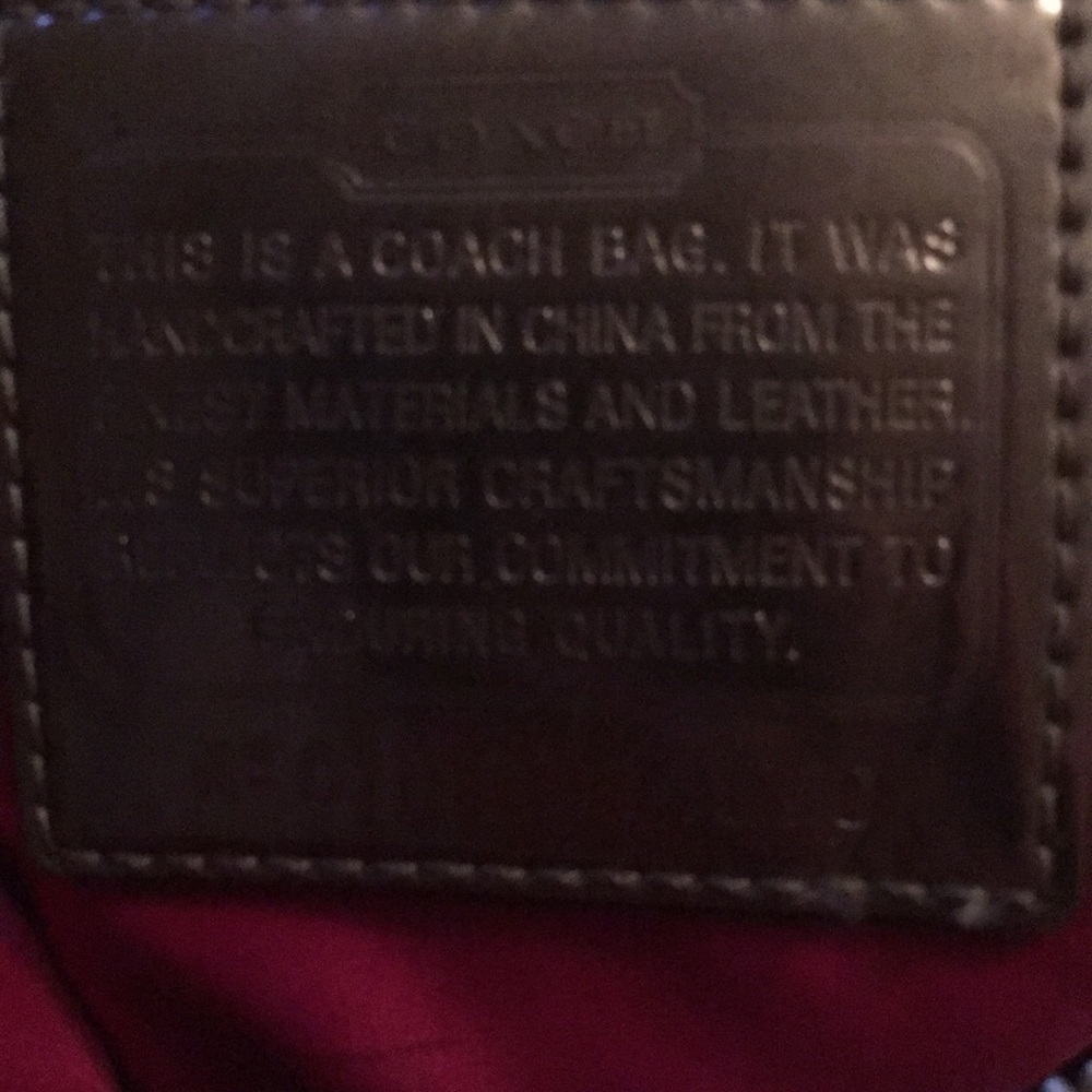 Poppy Coach - Picture 6 of 6